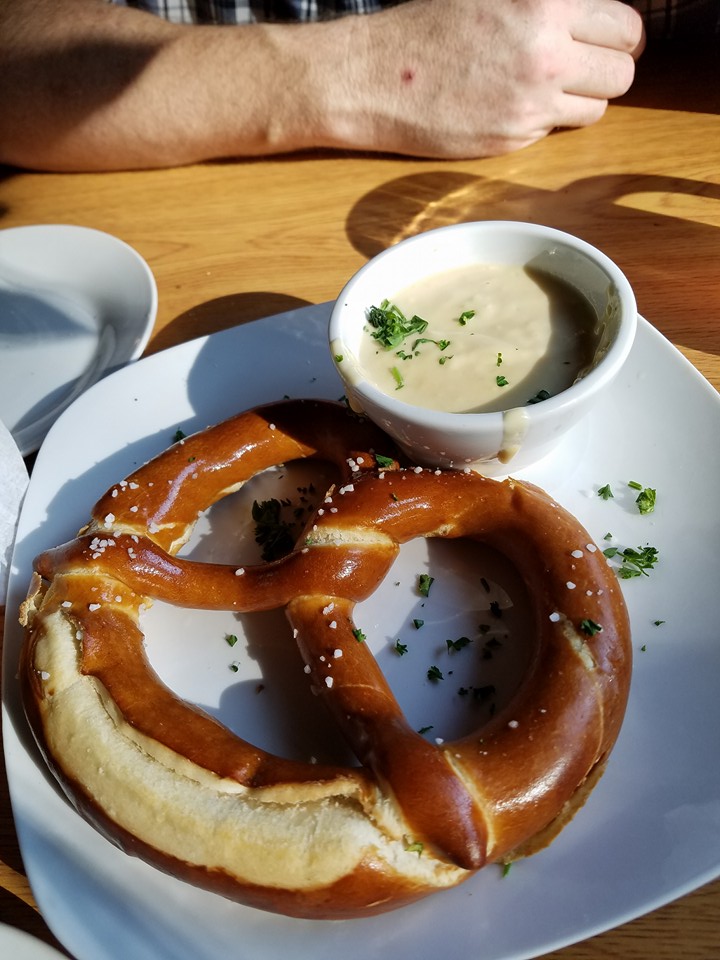 14067525_10154437917544929_6203355622693158354_n